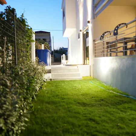 アパート Azur Infini And オリンピアダ